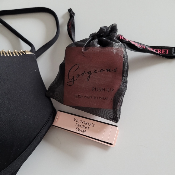 NWT Victoria Secrets Gorgeous Bikini Top - Picture 5 of 7